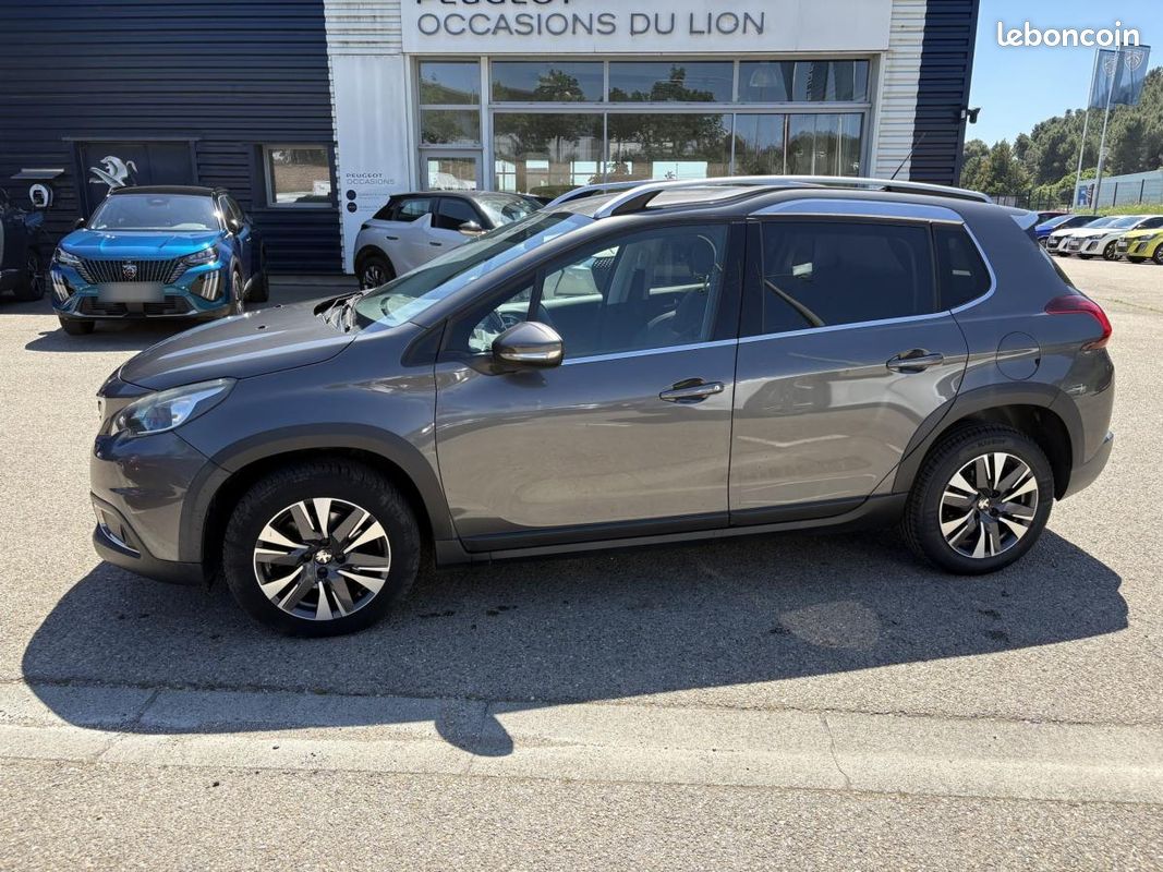 Peugeot 2008 BlueHDi 120 EAT6 Allure Business (image 3)