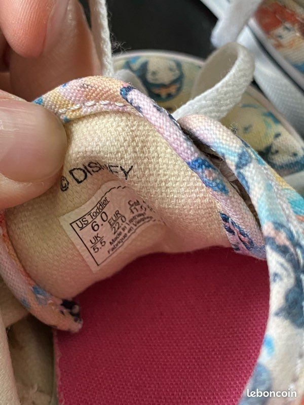 Baskets basse fille vans disney (image 7)