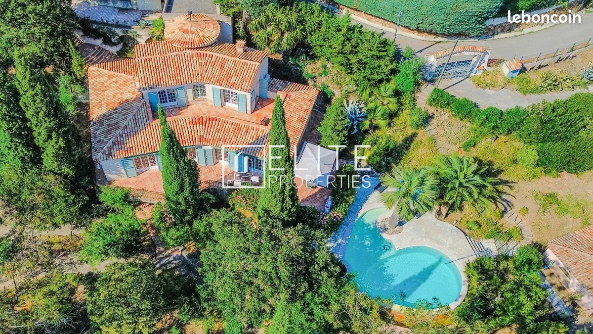 Maison 5 pièces 256 m² · à Mandelieu-la-Napoule · 256 m² · 1 885 000 €