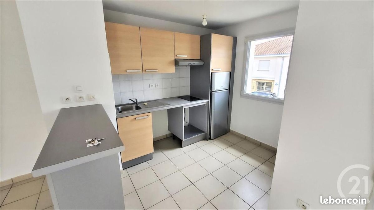 Appartement a louer saint-sebastien-sur-loire - 3 pièce(s) - 65 m2 - Surfyn