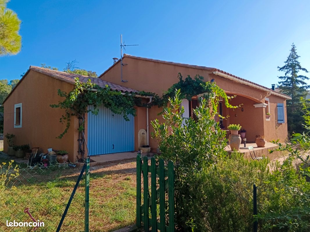 Maison 3 pièces 73 m² · à Besse-sur-Issole · 73 m² · 325 000 €