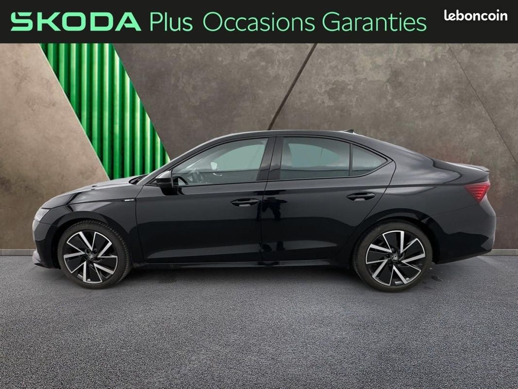 Skoda Octavia 1.5 TSI ACT Hybrid 150ch Sportline DSG7 (image 2)