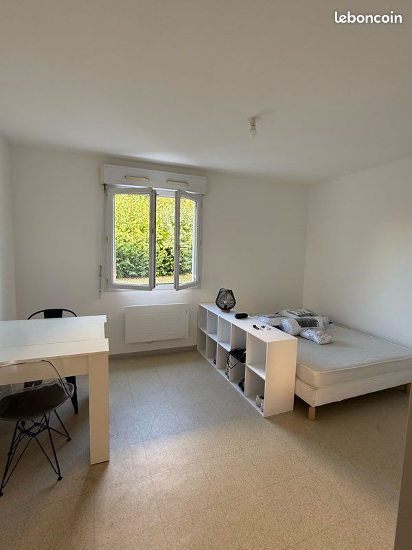 Appartement 1 pièce 21 m² · à Angers · 21 m² · 600 €