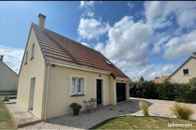 Maison 4 pièces 80 m² · à Potigny · 80 m² · 1 150 €