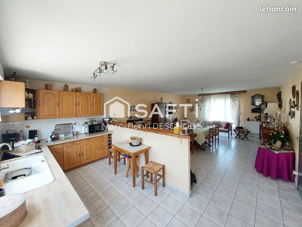 Maison 6 pièces 143 m²