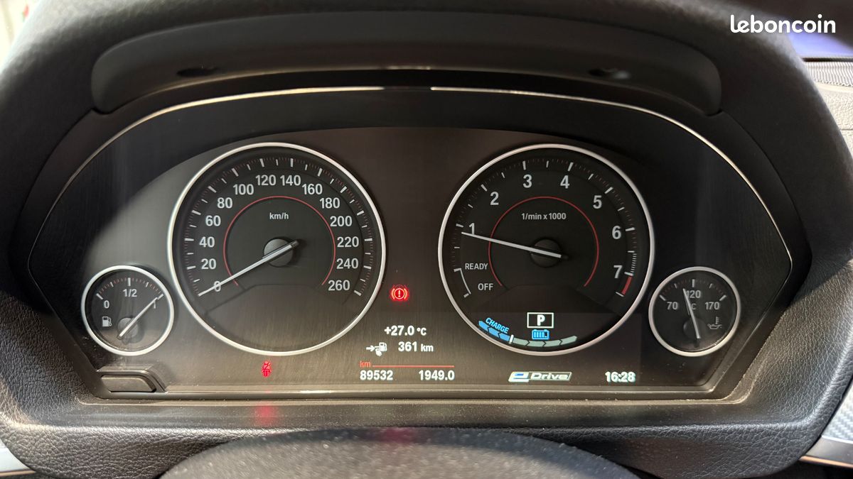 BMW Série 330e 252ch M Sport - Stage 2 - Éthanol - Suivi complet - Caméras 360 - Toit ouvrant - Harman Kardon - Apple CarPlay - Affichage tête haute - 390 ch (image 11)