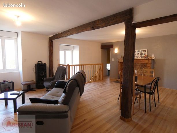 Immeuble 7 pièces LAGUEPIE