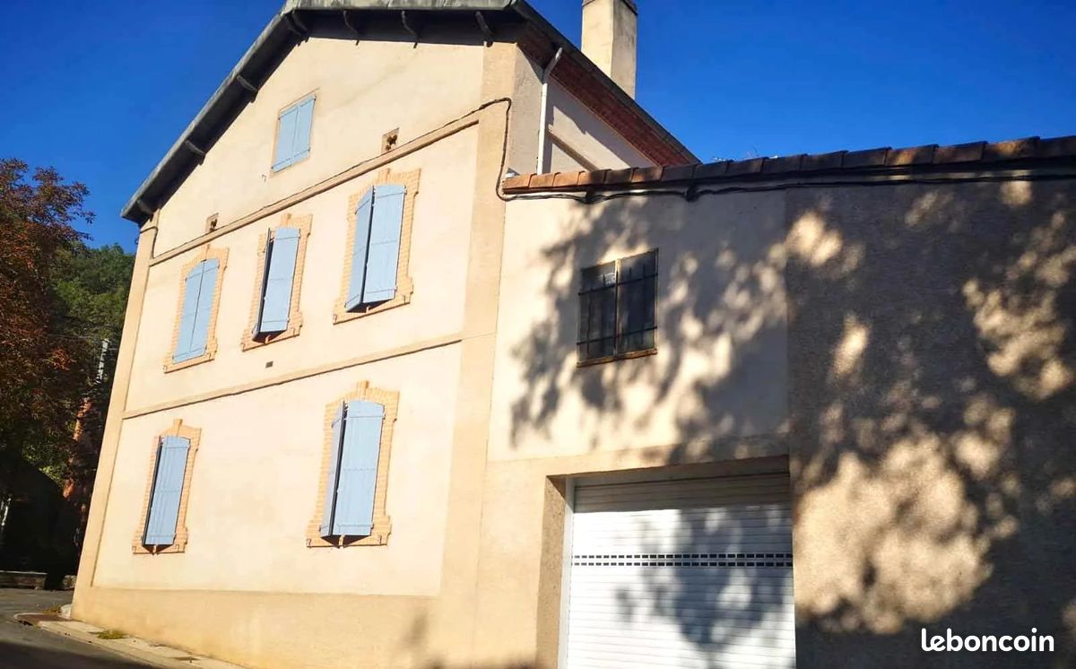 Maison 5 pièces 200 m² · à Saint-Juéry · 200 m² · 328 000 €