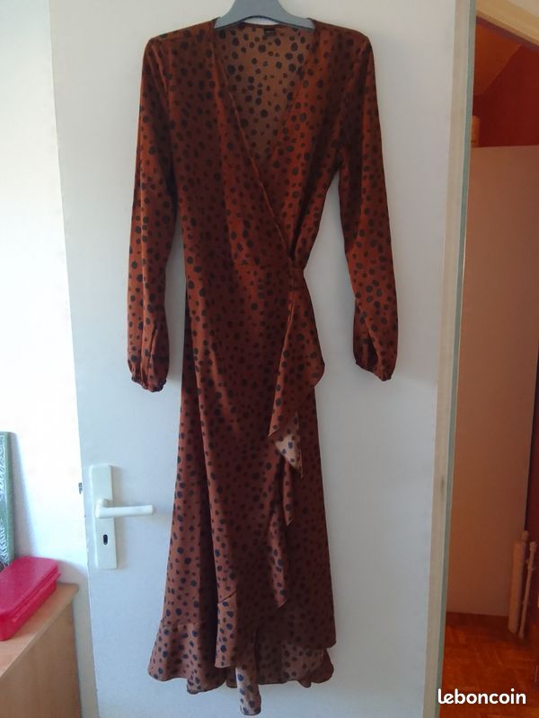 Robe longue avec manches longues femme taille 36 imprimé léopard Shein (image 1)