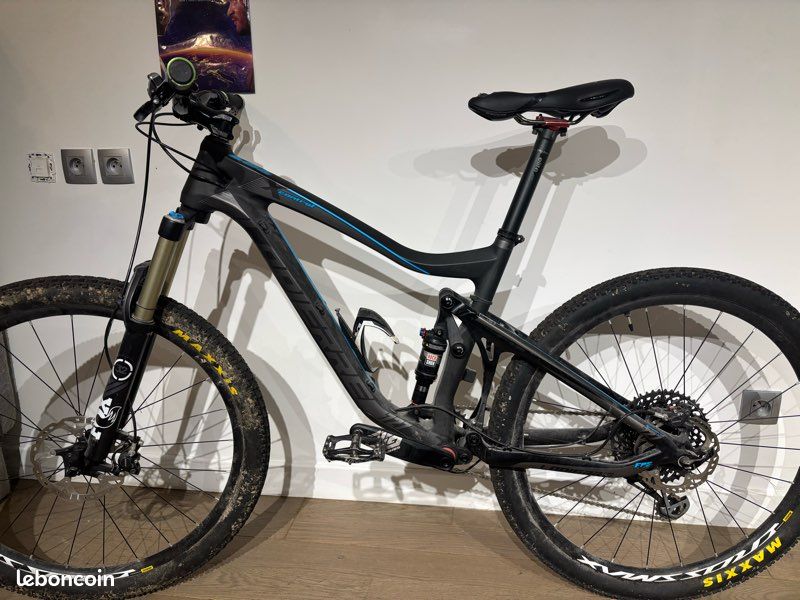 VTT Lapierre x Control 727 Vélos
