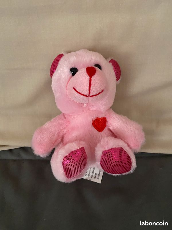 Peluche ourson rose (image 1)