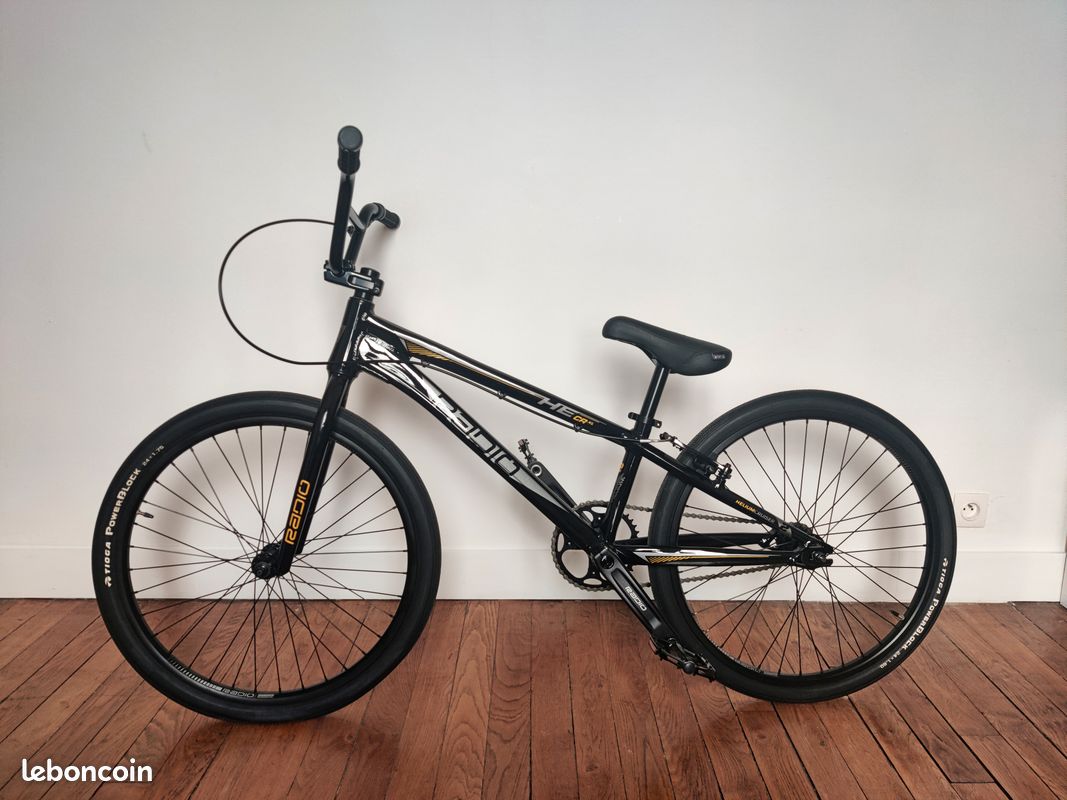 Haro Racelite Team CF Pro 24'' 2019 Cruiser Vélo BMX Race