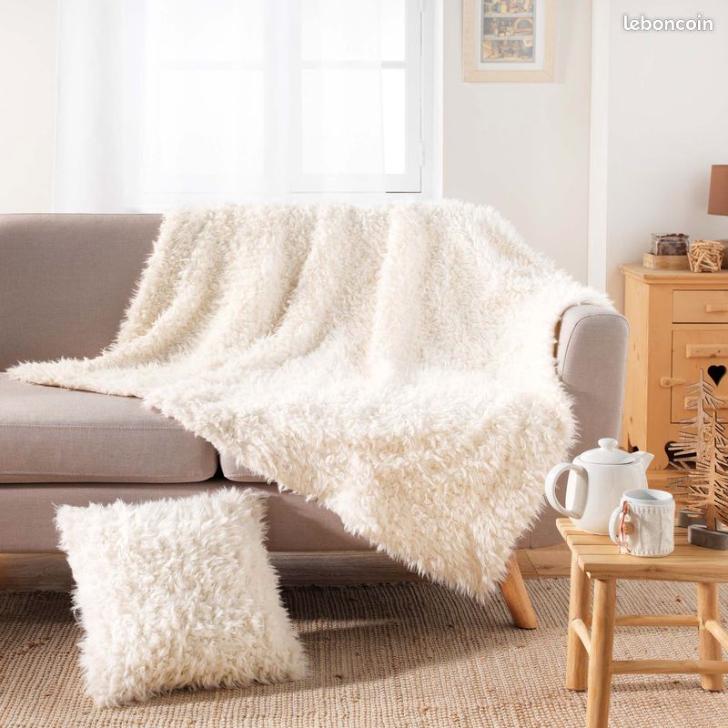 Plaid effet peluche et polaire 220 x 240 cm Nuage (image 2)
