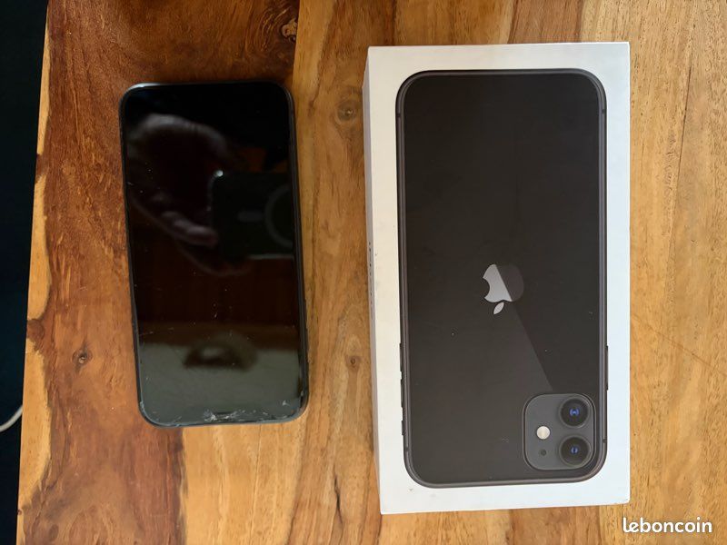 IPhone 11 (image 2)
