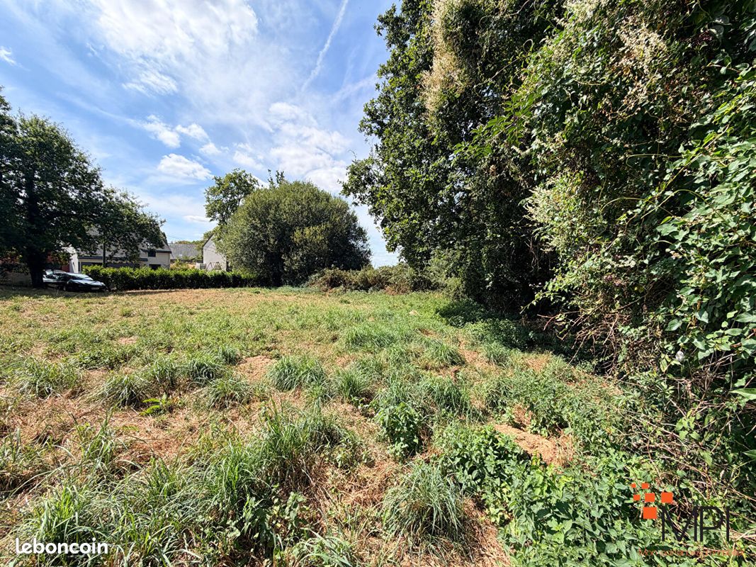Terrain 798 m² · à La Chapelle-Bouëxic · 798 m² · 59 900 €