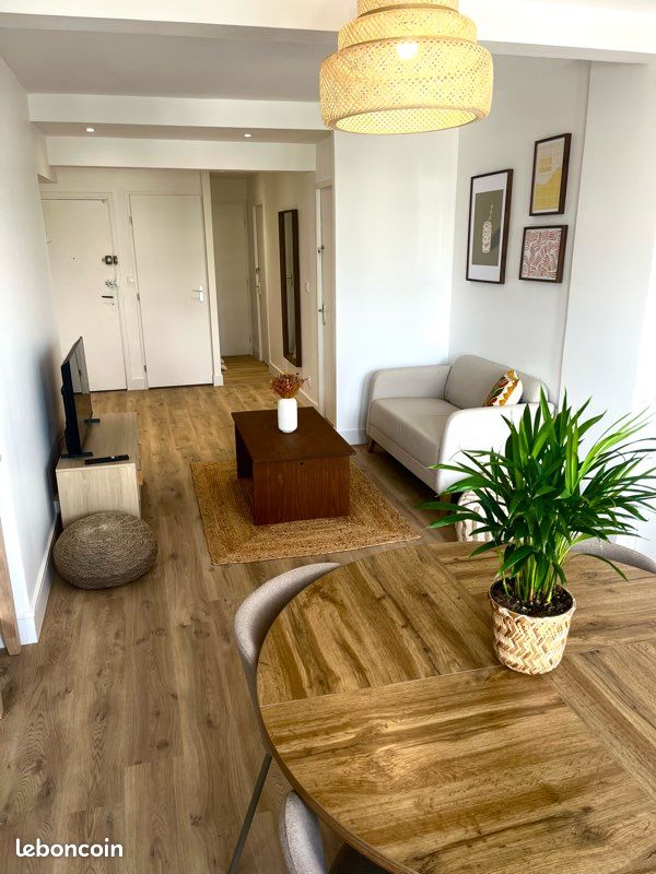 Appartement 6 pièces 85 m² · à Dijon · 85 m² · 480 €