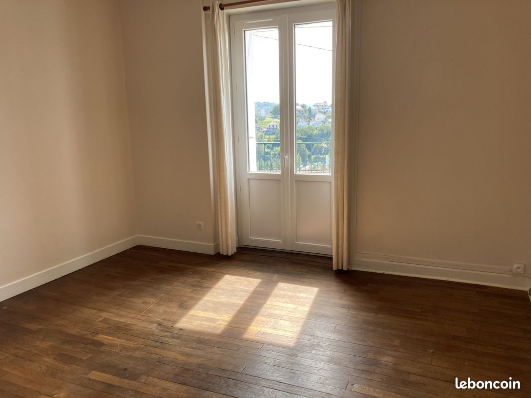 Appartement 3 pièces 70 m² - Tulle 19000 (image principale 0)