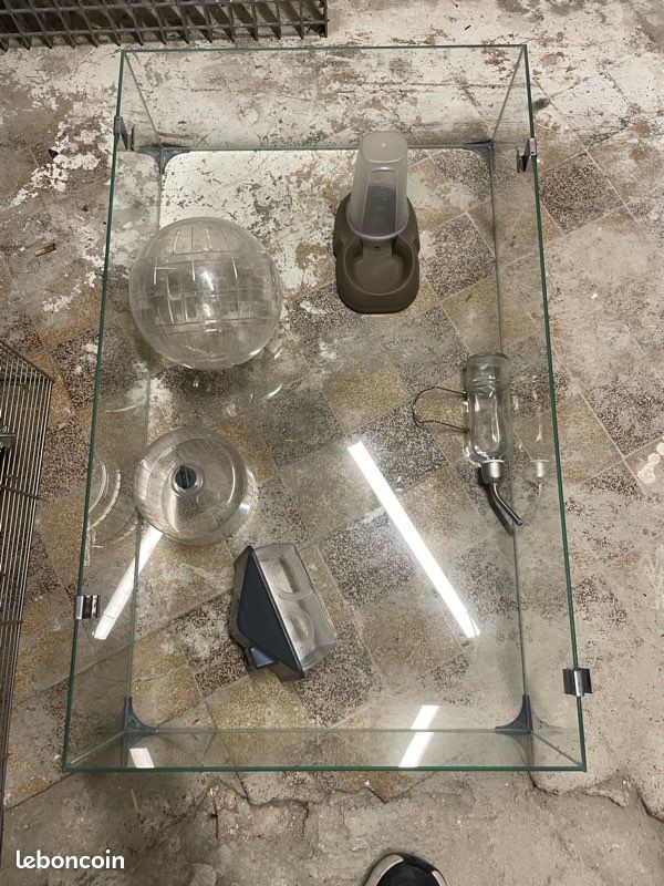 Cage (image 2)