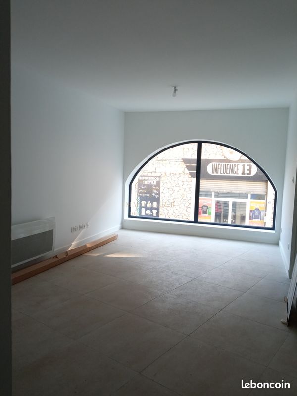 Appartement 2 pièces 39 m² · à Roquevaire · 39 m² · 696 €/mois