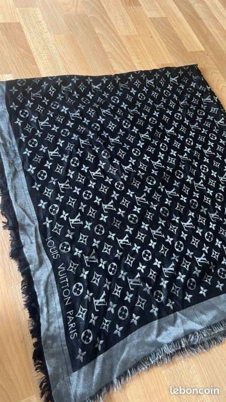 Écharpe en soie Louis Vuitton (image 5)