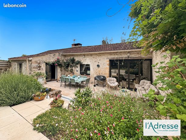 Maison 9 pièces 286 m²