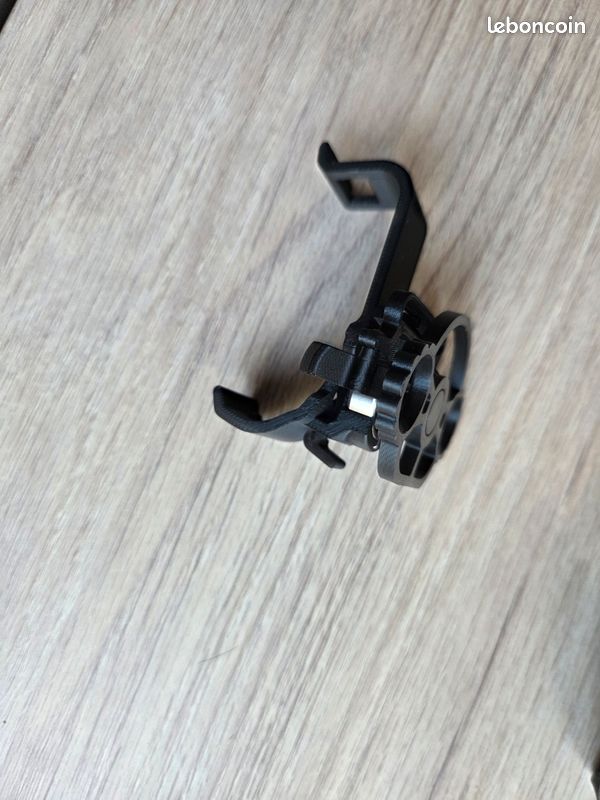 Petit volant pour manettes ps5 (image 2)