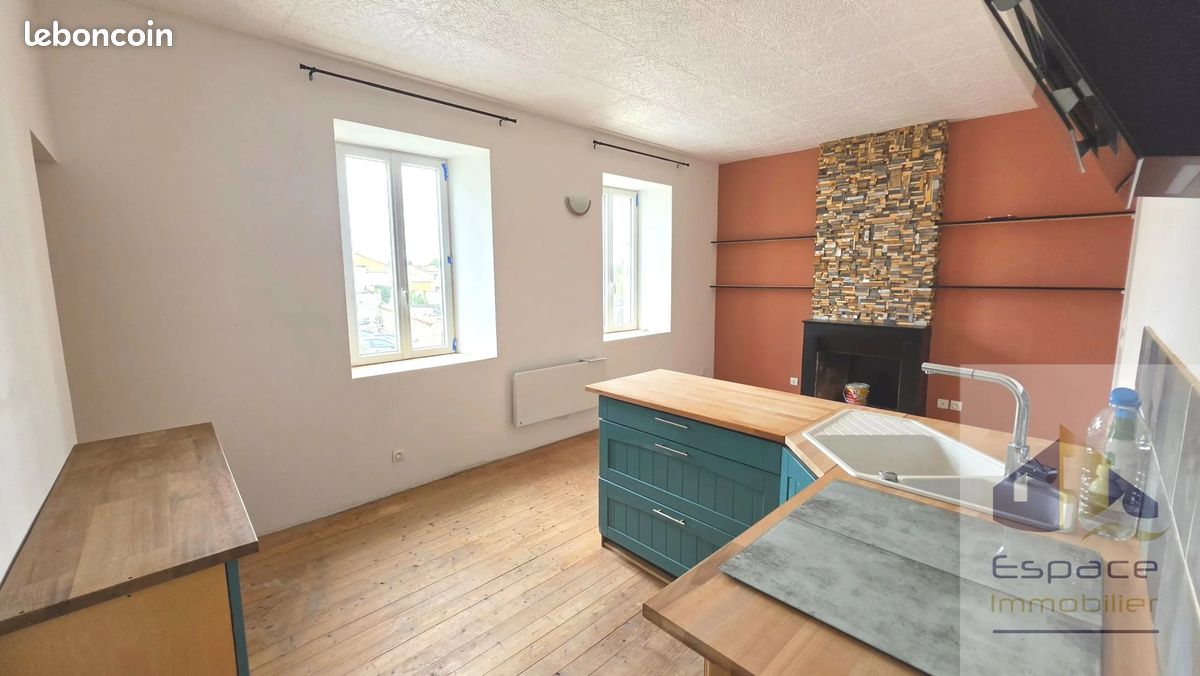 Appartement 2 pièces 37 m² · à Aigrefeuille-d'Aunis · 37 m² · 600 €/mois
