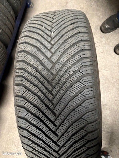 Pneu Michelin Alpin 7 neuf 225 55 R18 (image 3)