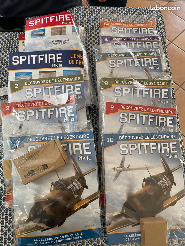 Altaya, Deagostini, construire, build, avion, WW2 Plane, Spitfire, 1/12, n 84