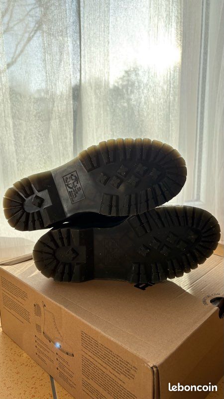 Chaussures Dr. Martens Sinclair – Taille 39 – Excellent état (image 5)