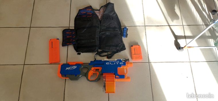 Gilet nerf jeux, jouets d'occasion - leboncoin