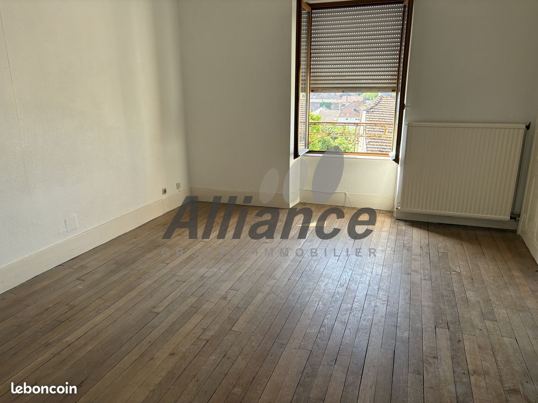 Appartement 3 pièces 65 m² · à Luxeuil-les-Bains · 65 m² · 55 000 €