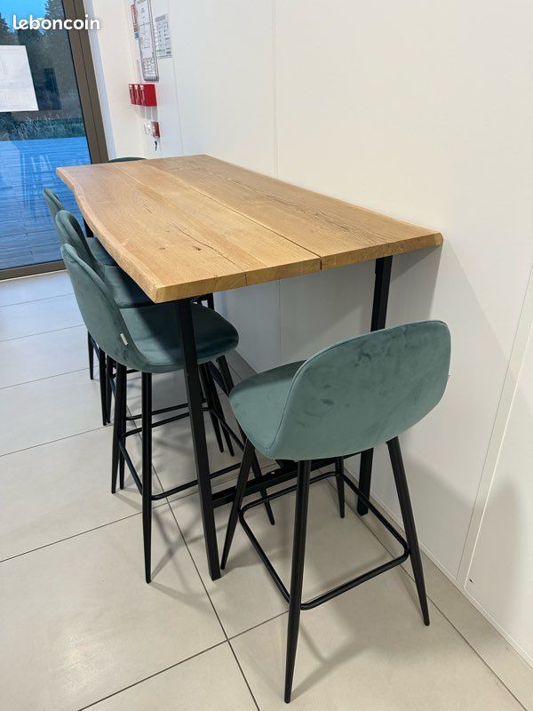 Table haute et chaises (image 2)