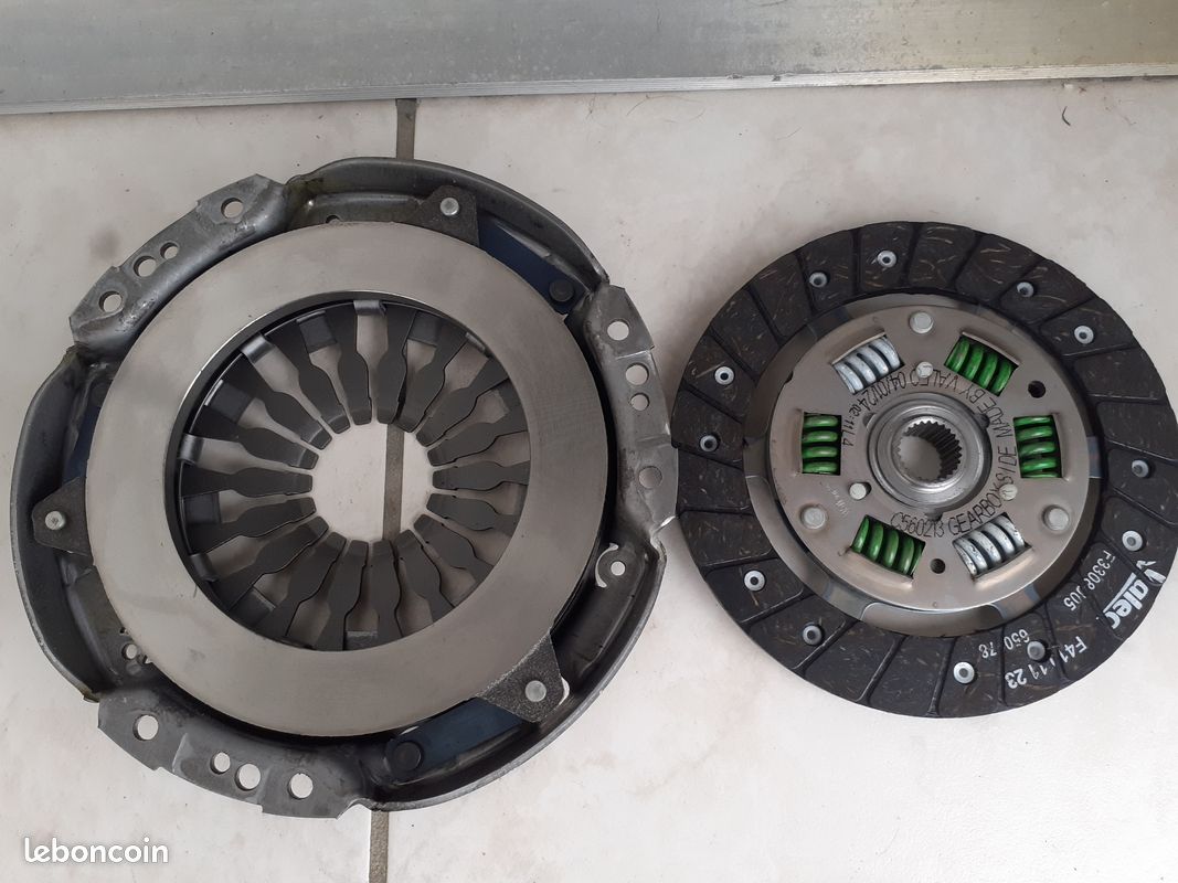 Kit De Embrague Volvo VALEO 834243 Kit De Embrague — Descuentos Hoy Kit De  Clutch Marca Valeo, image size:1067x800