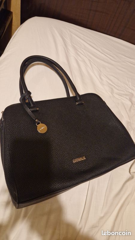 Sac 👜 noir (image 1)