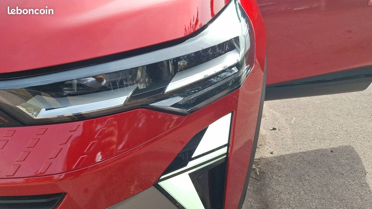Renault captur mild hybrid 160 edc esprit alpine (image 22)