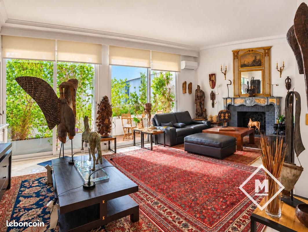 Appartement 5 pièces 157 m² · à Marseille · 157 m² · 749 000 €
