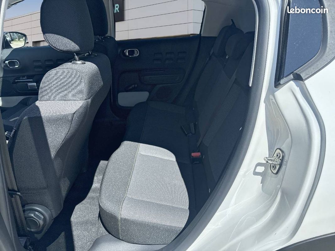 CITROEN C3 PureTech 110 S&S BVM6 Shine (image 10)