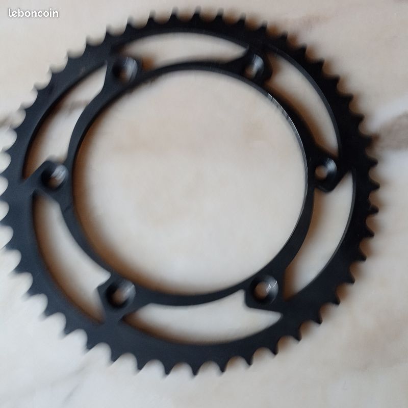 Couronne moto neuve honda- Suzuki, prix 25 (image 1)