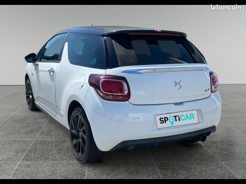 Ds DS 3 Essence 110 Perfo Line GPS Radar Recul CarPlay Clim Auto Régulateur (image 8)