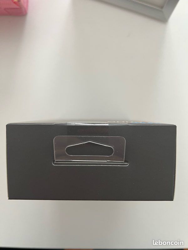 Souris filaire Logitech G502 HERO neuf jamais ouvert (image 6)