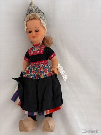 ANCIENNE POUPEE BELLA MADE IN FRANCE MARQUE BREVETE s.g.d.g