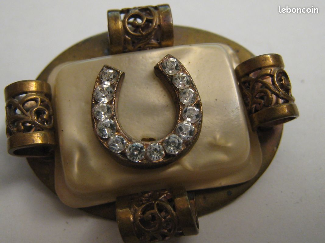 Broche Ancienne Ajourée Strass Argentée - Environ 5x3 Cm, Occasion