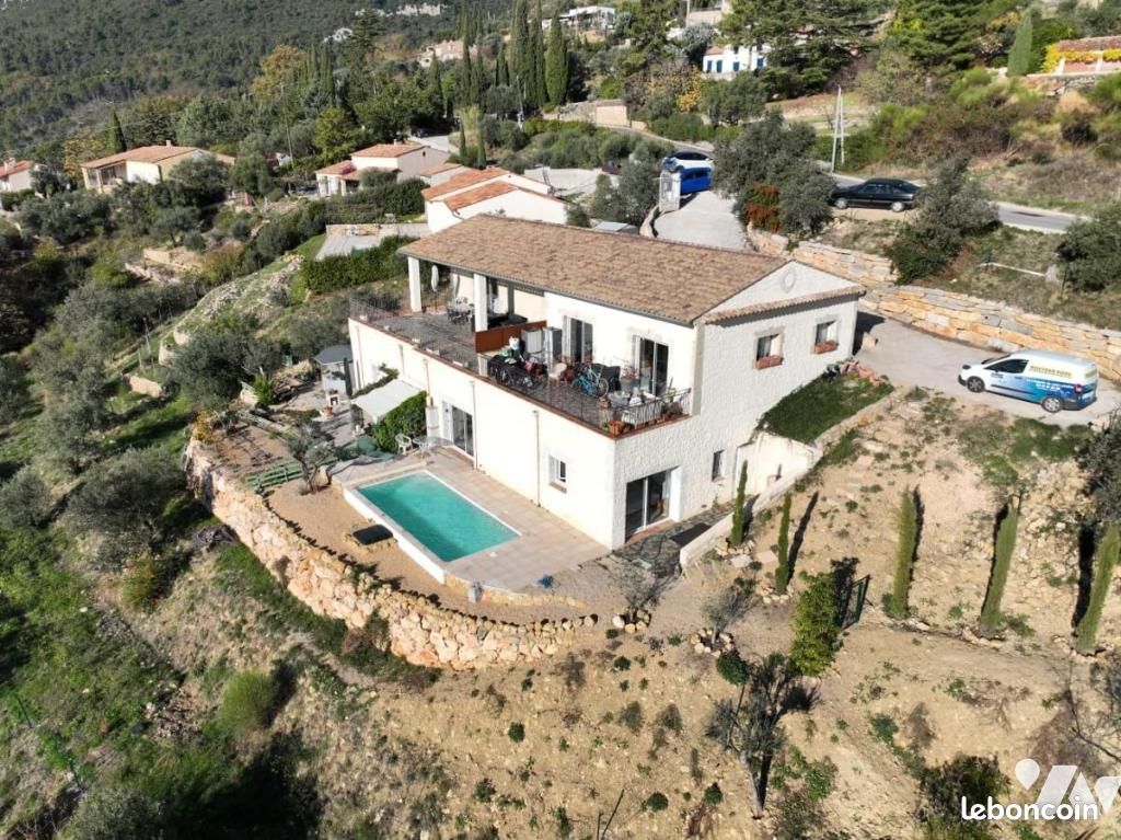 Maison 7 pièces 210 m² · à Seillans · 210 m² · 680 000 €