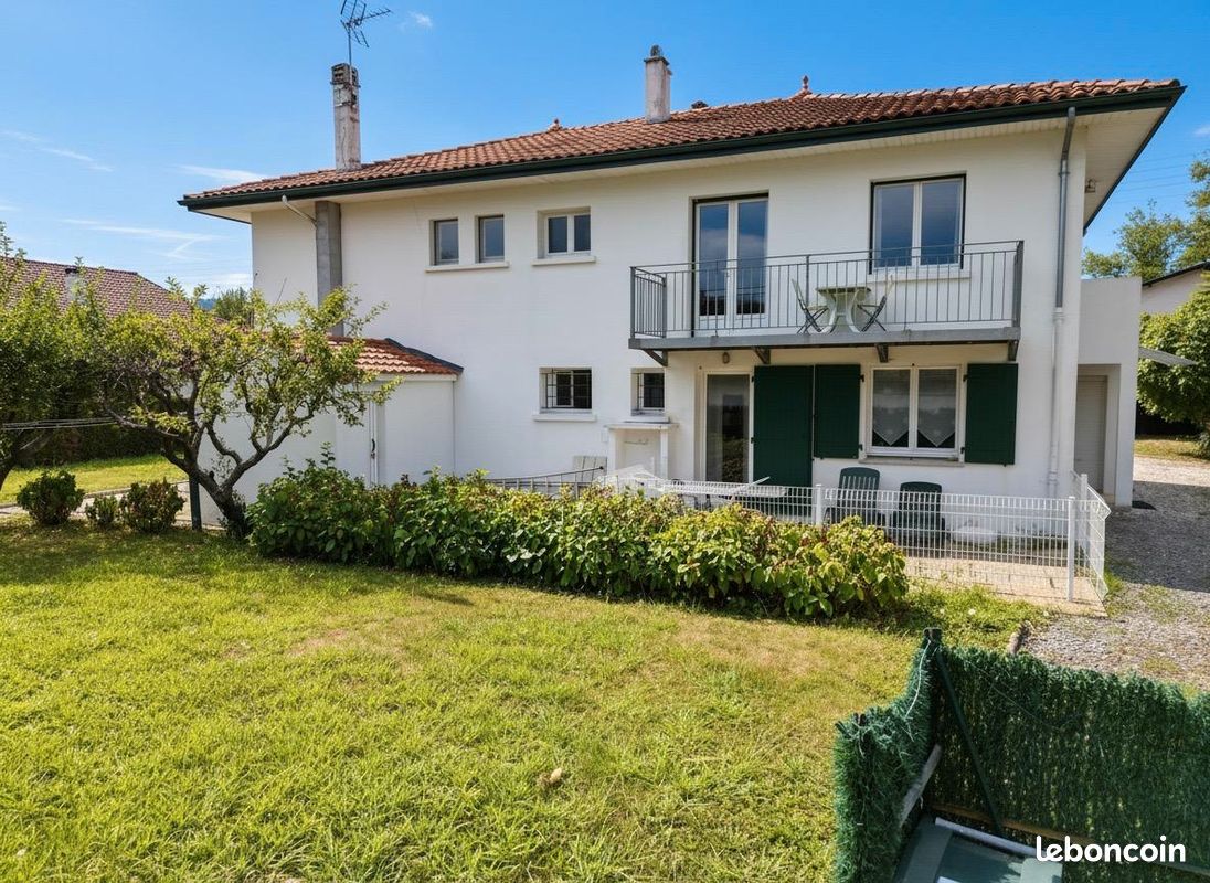 Immeuble 9 pièces 198 m² · à Cambo-les-Bains · 198 m² · 726 500 €