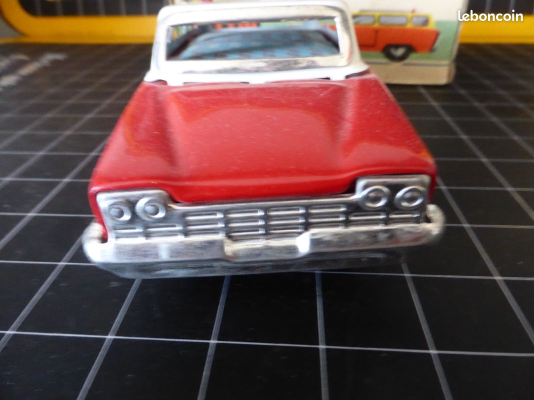 ANCIENNE VOITURE A friction avec sirène TRAVELLING CAR MF 731 verte tôle NEUF EUR 19,00
