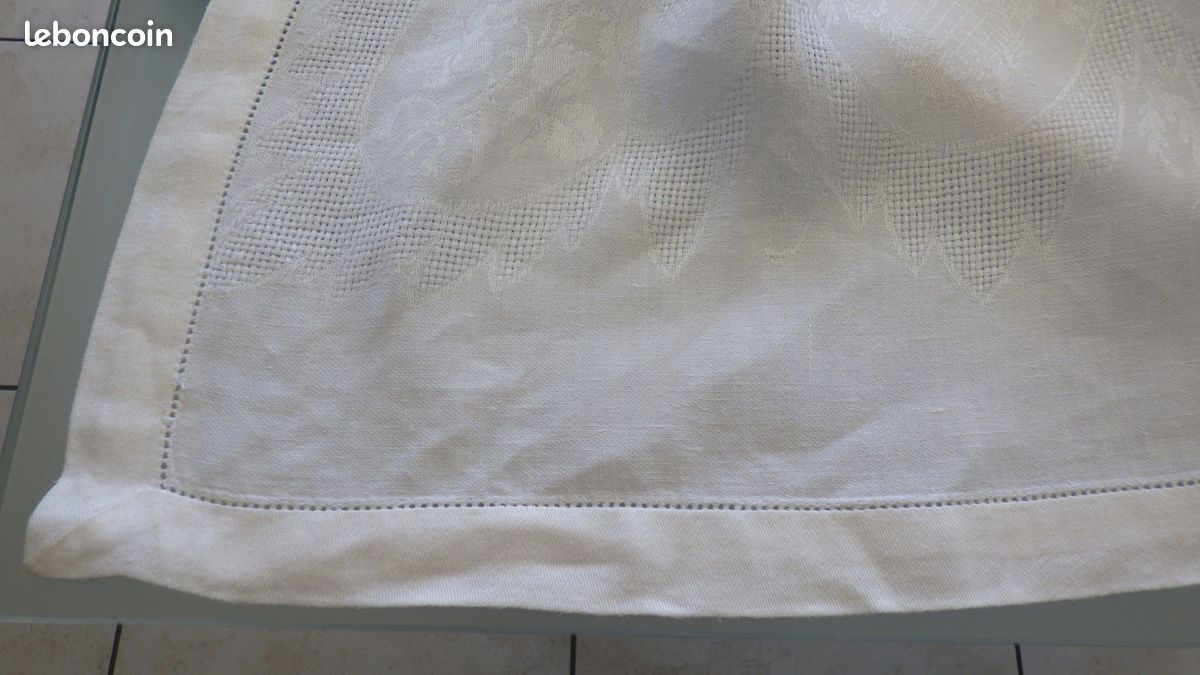 Belle nappe damassée 150x280cm (image 3)
