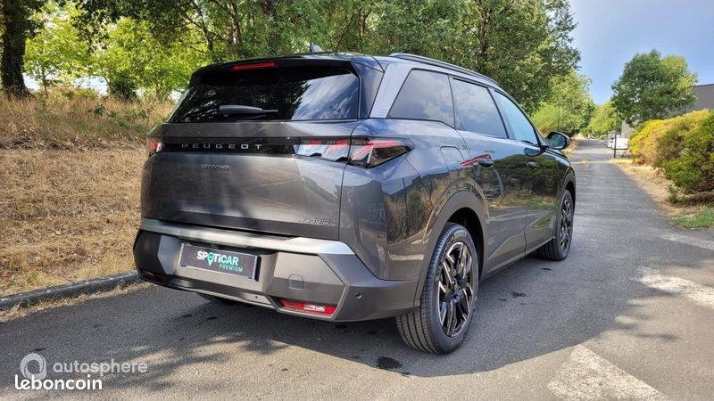 Peugeot 5008 Hybrid 145ch GT e-DCS6 (image 4)
