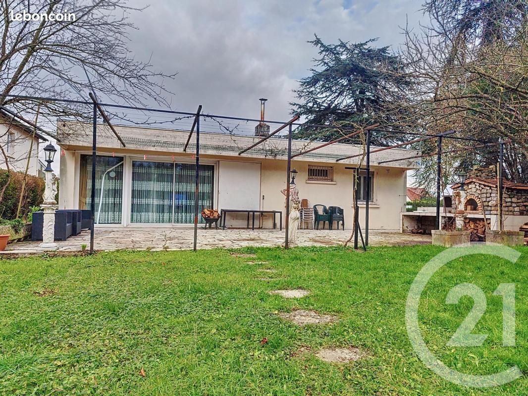 Maison 7 pièces 177 m² · à Garges-lès-Gonesse · 177 m² · 655 000 €