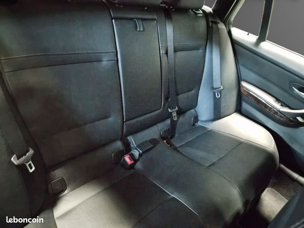 BMW SERIE (E91) TOURING 335XI PACK M 306Ch Garantie 12 mois (image 11)